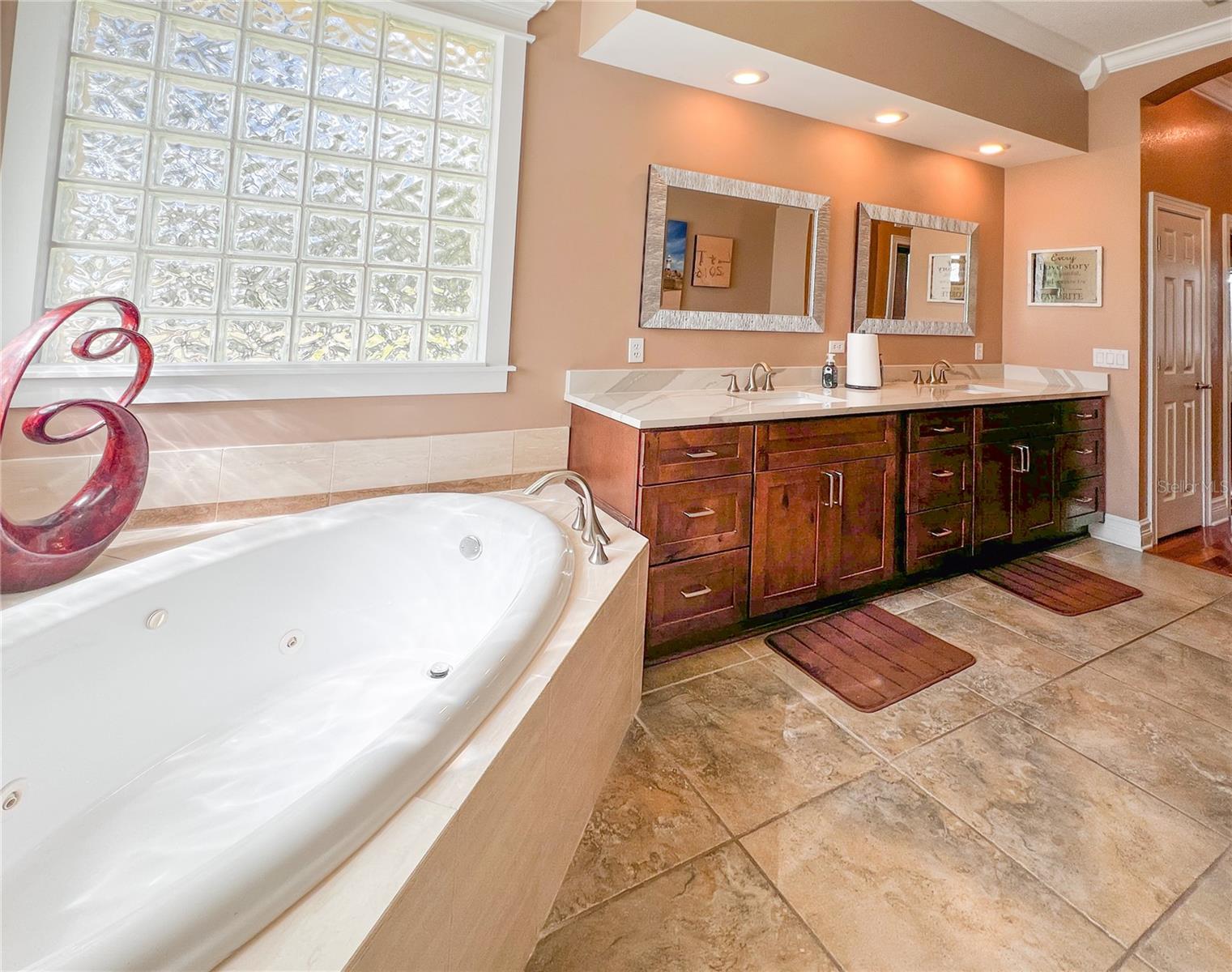 8422 SHENANDOAH RUN, WESLEY CHAPEL, FL, 33544