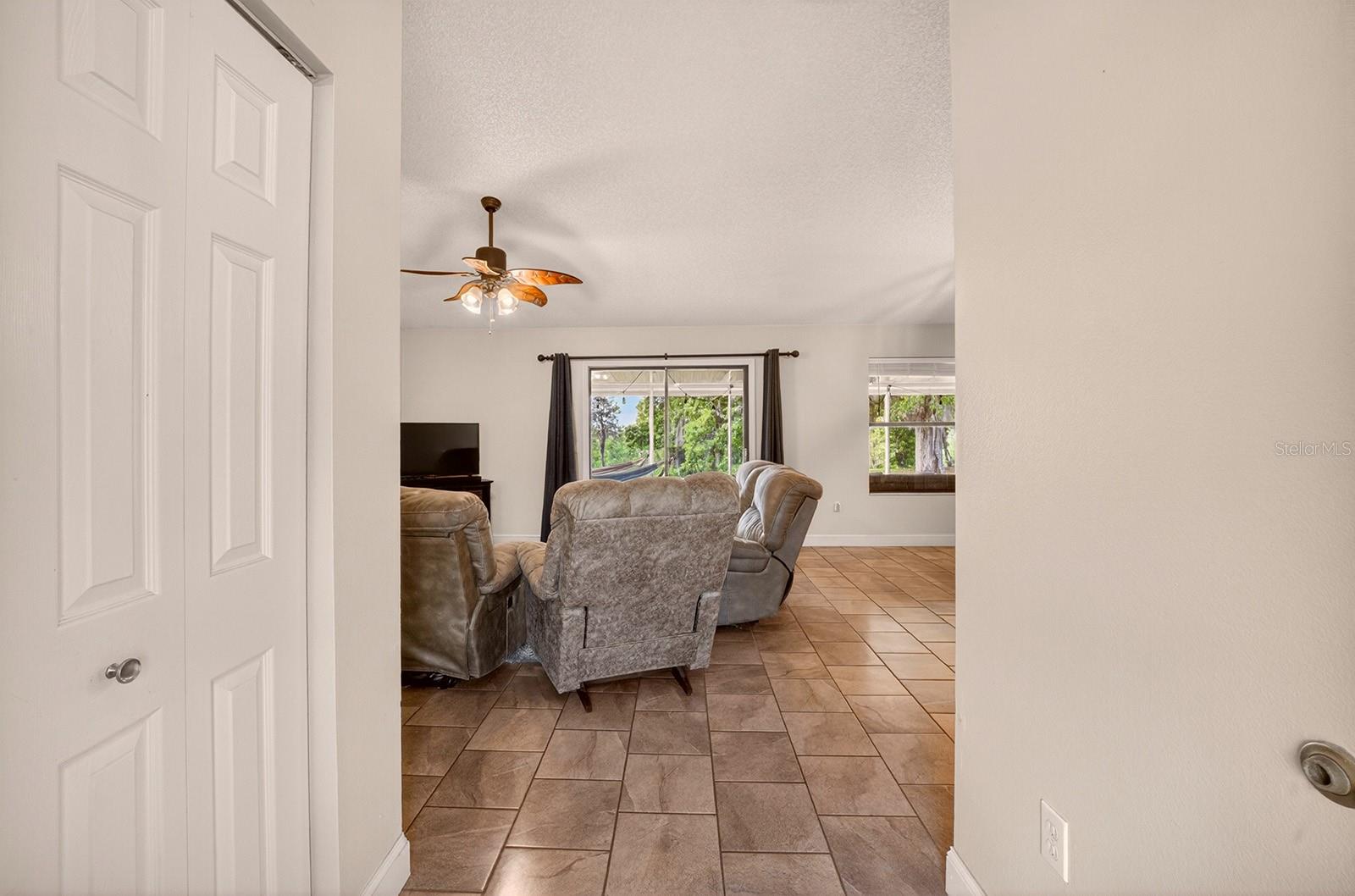 12584 WEDGEFIELD DR, GRAND ISLAND, FL, 32735