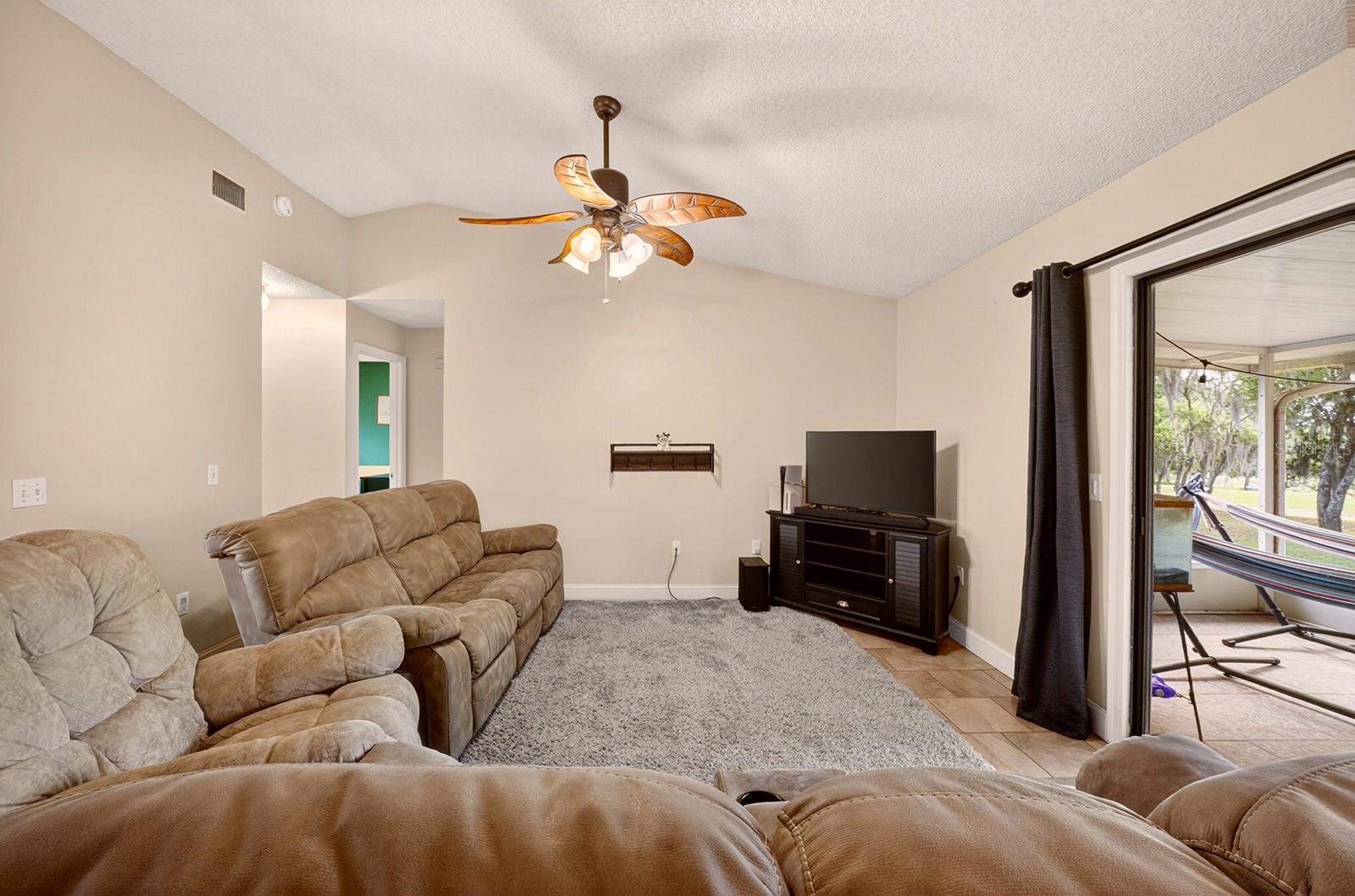 12584 WEDGEFIELD DR, GRAND ISLAND, FL, 32735