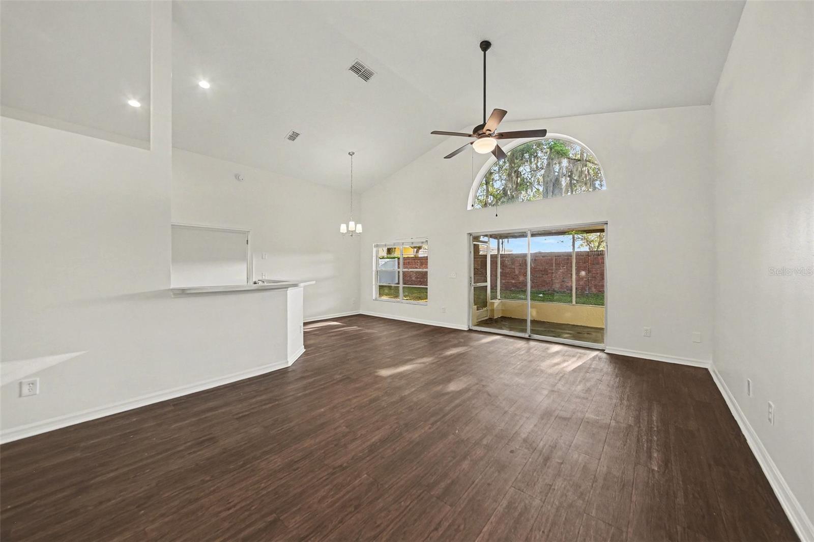 321 STERLING LAKE DR, OCOEE, FL, 34761