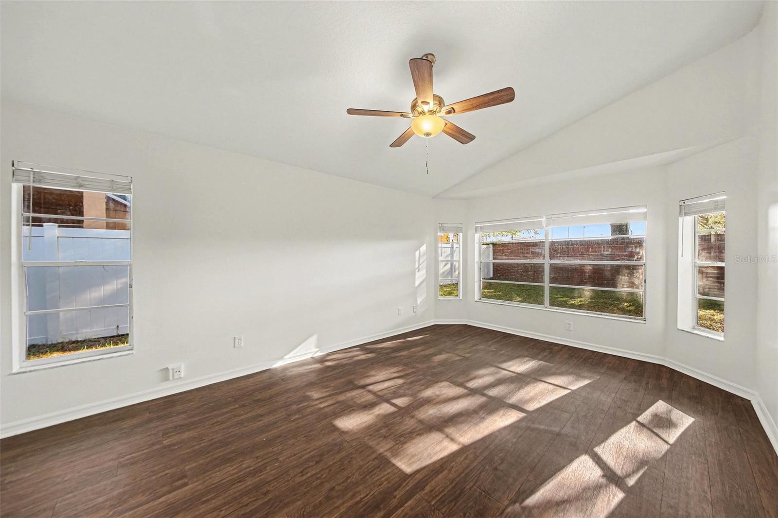 321 STERLING LAKE DR, OCOEE, FL, 34761