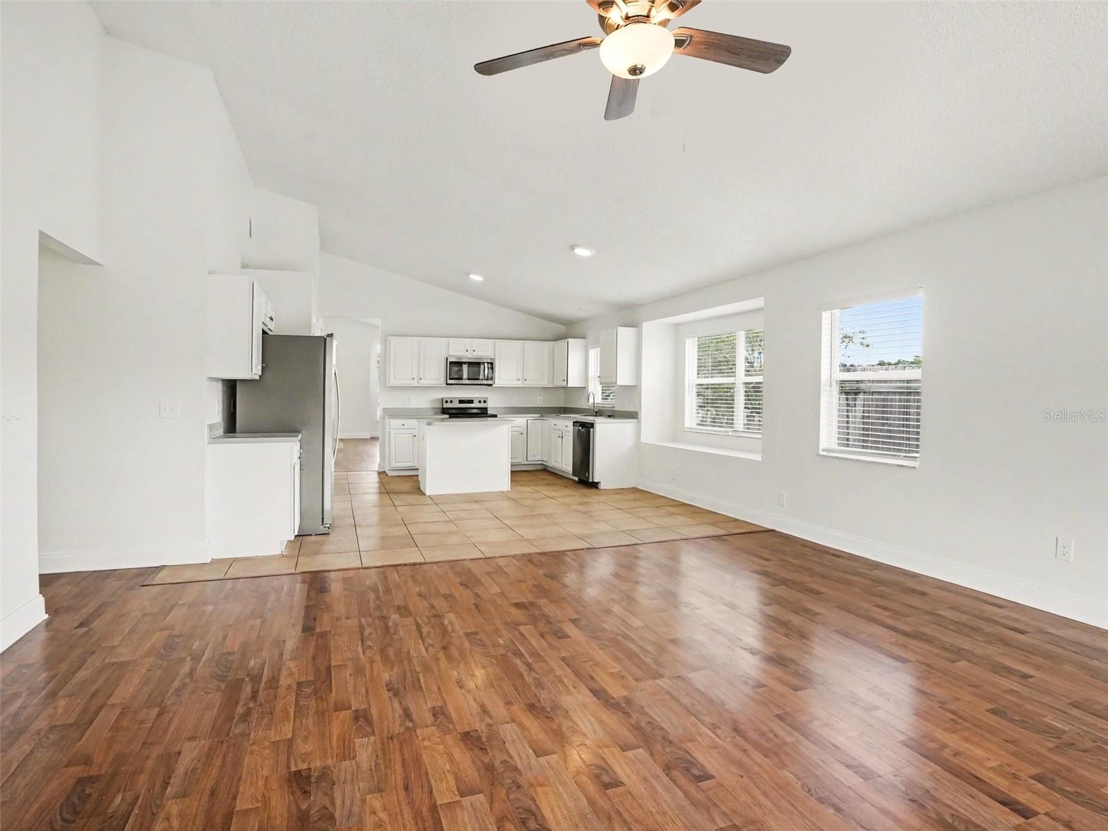 7242 MINIPPI DR, ORLANDO, FL, 32818