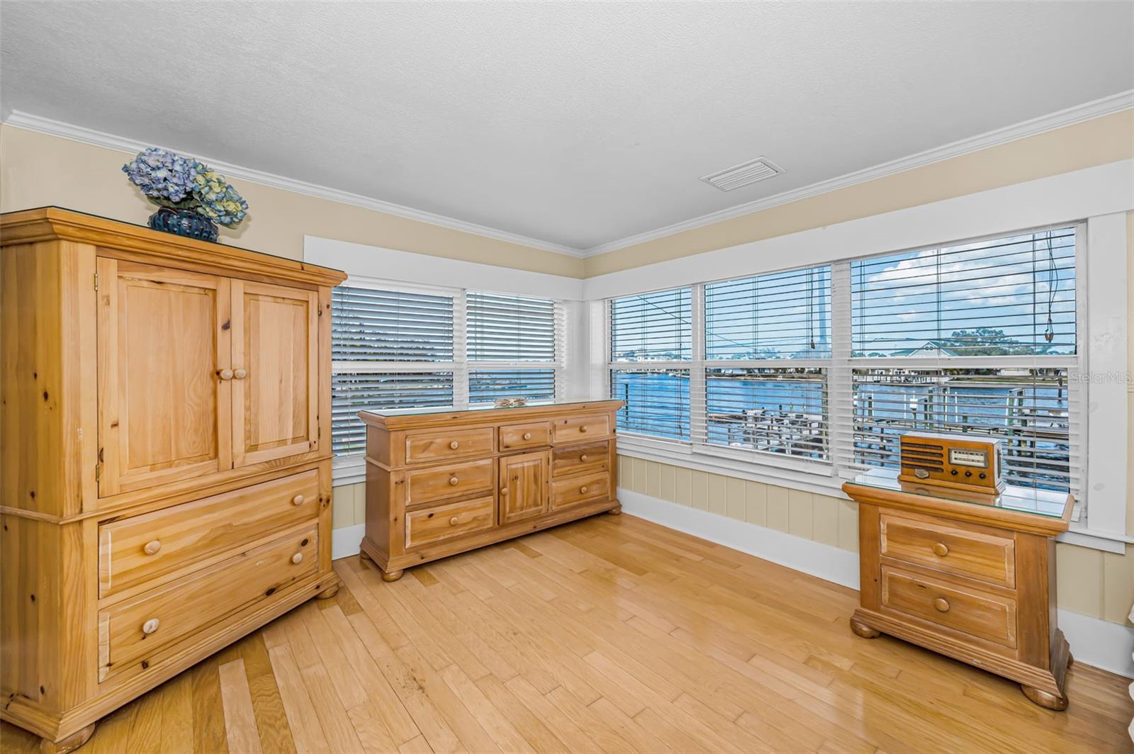 2nd Floor Primary Suite