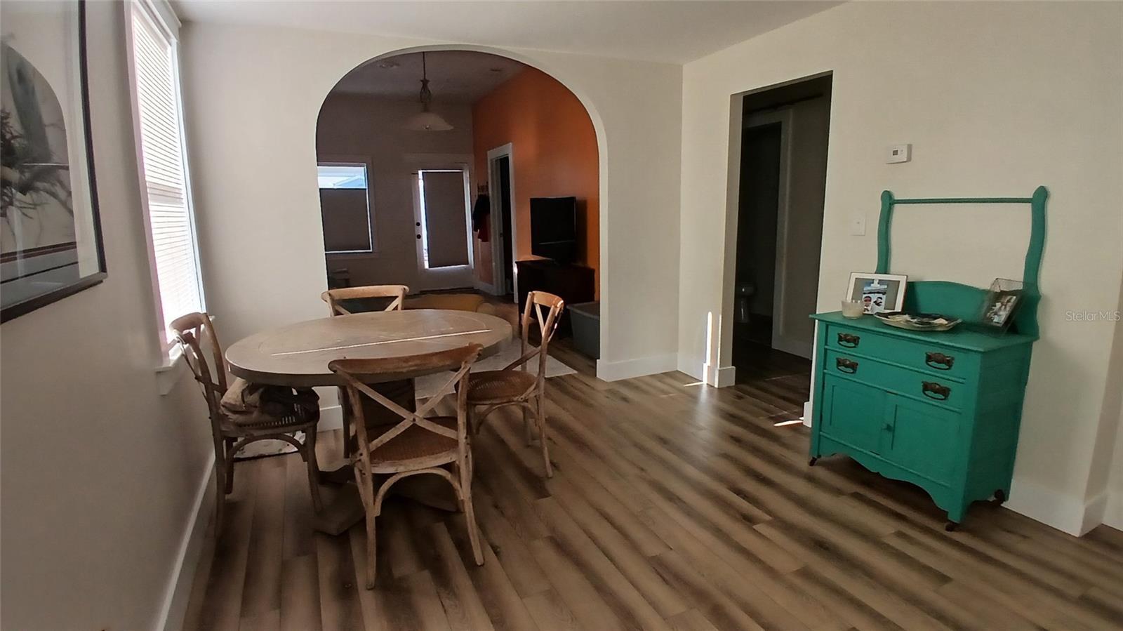 542 DIVISION ST, TARPON SPRINGS, FL, 34689