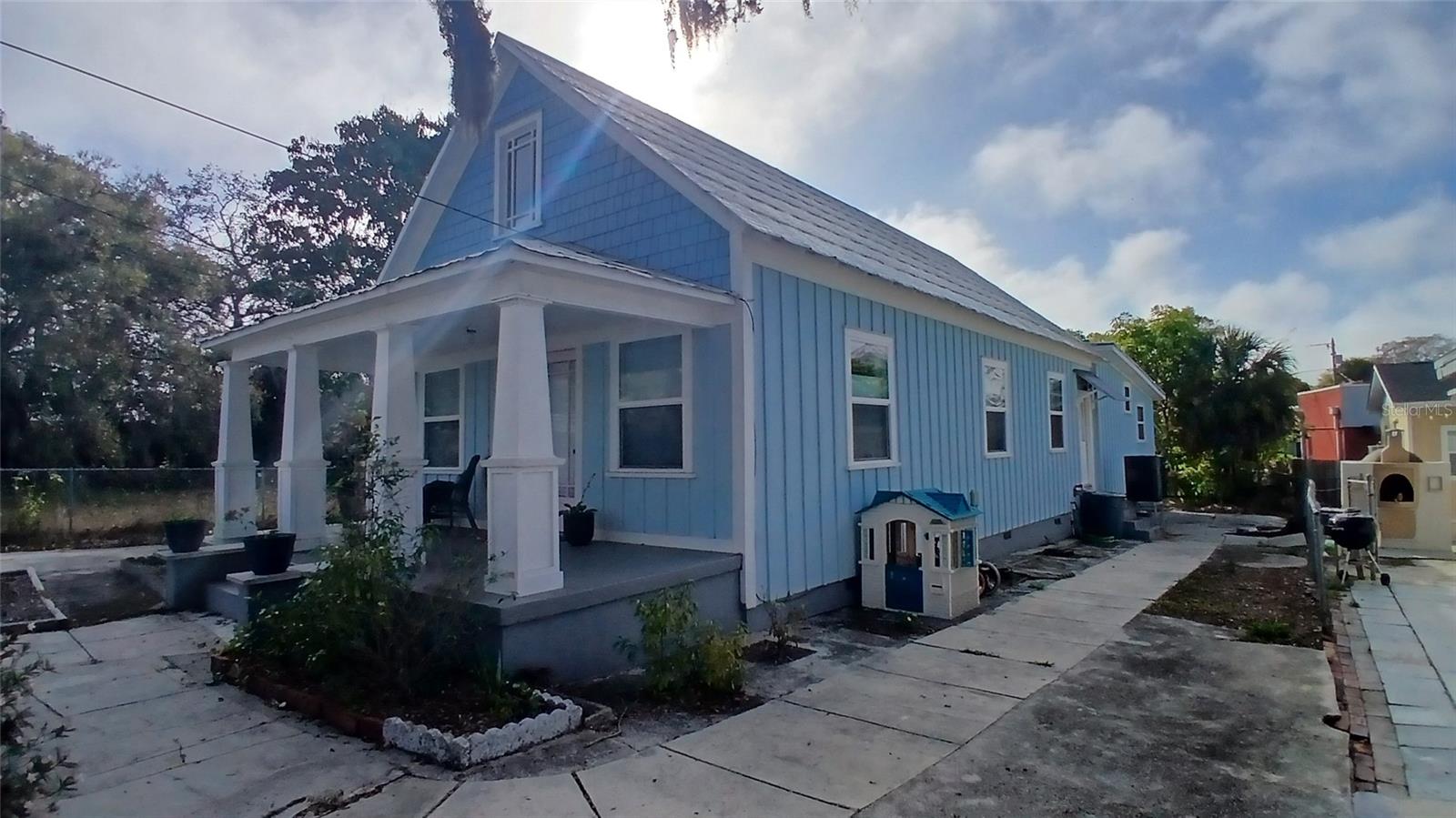 542 DIVISION ST, TARPON SPRINGS, FL, 34689