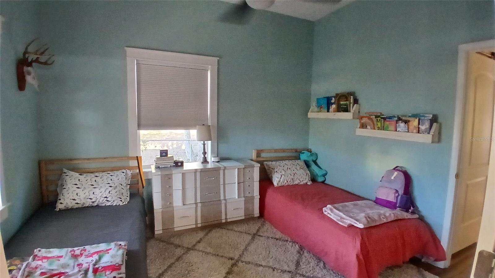 542 DIVISION ST, TARPON SPRINGS, FL, 34689