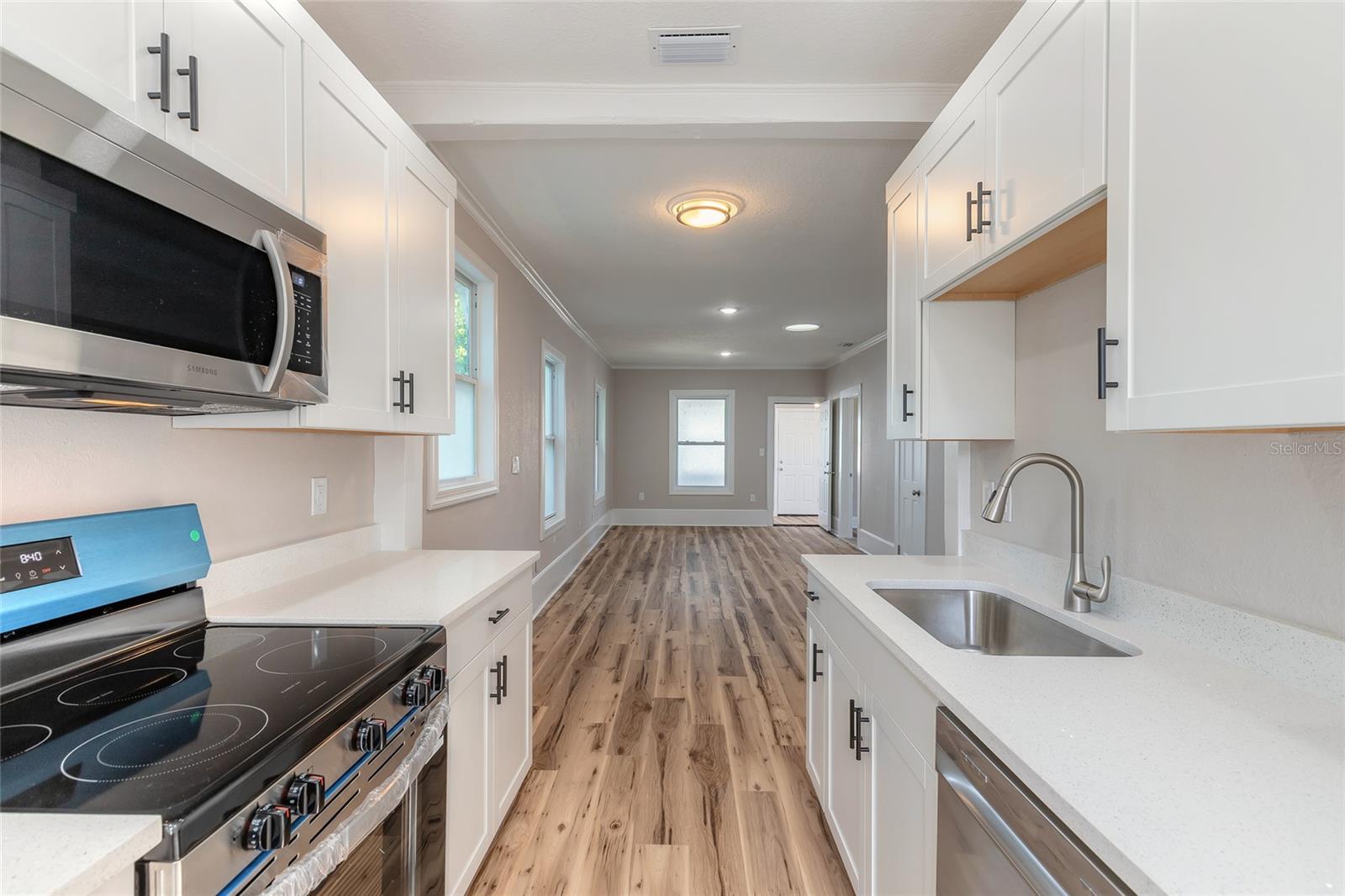 708 DAVIS ST, DAYTONA BEACH, FL, 32118