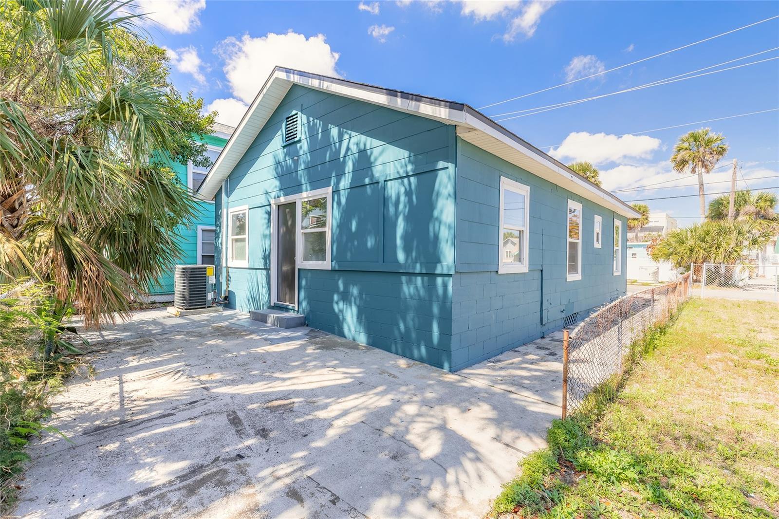 708 DAVIS ST, DAYTONA BEACH, FL, 32118