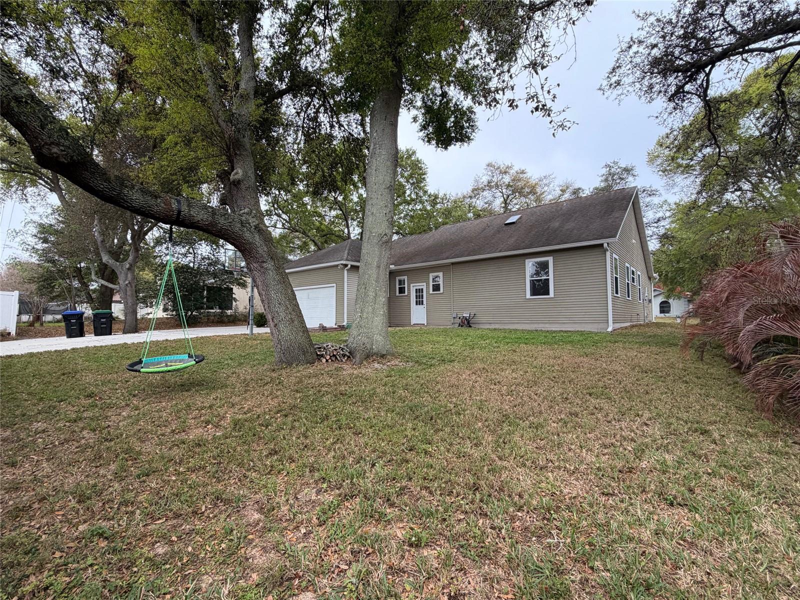 1527 DESS DR, ORLANDO, FL, 32818