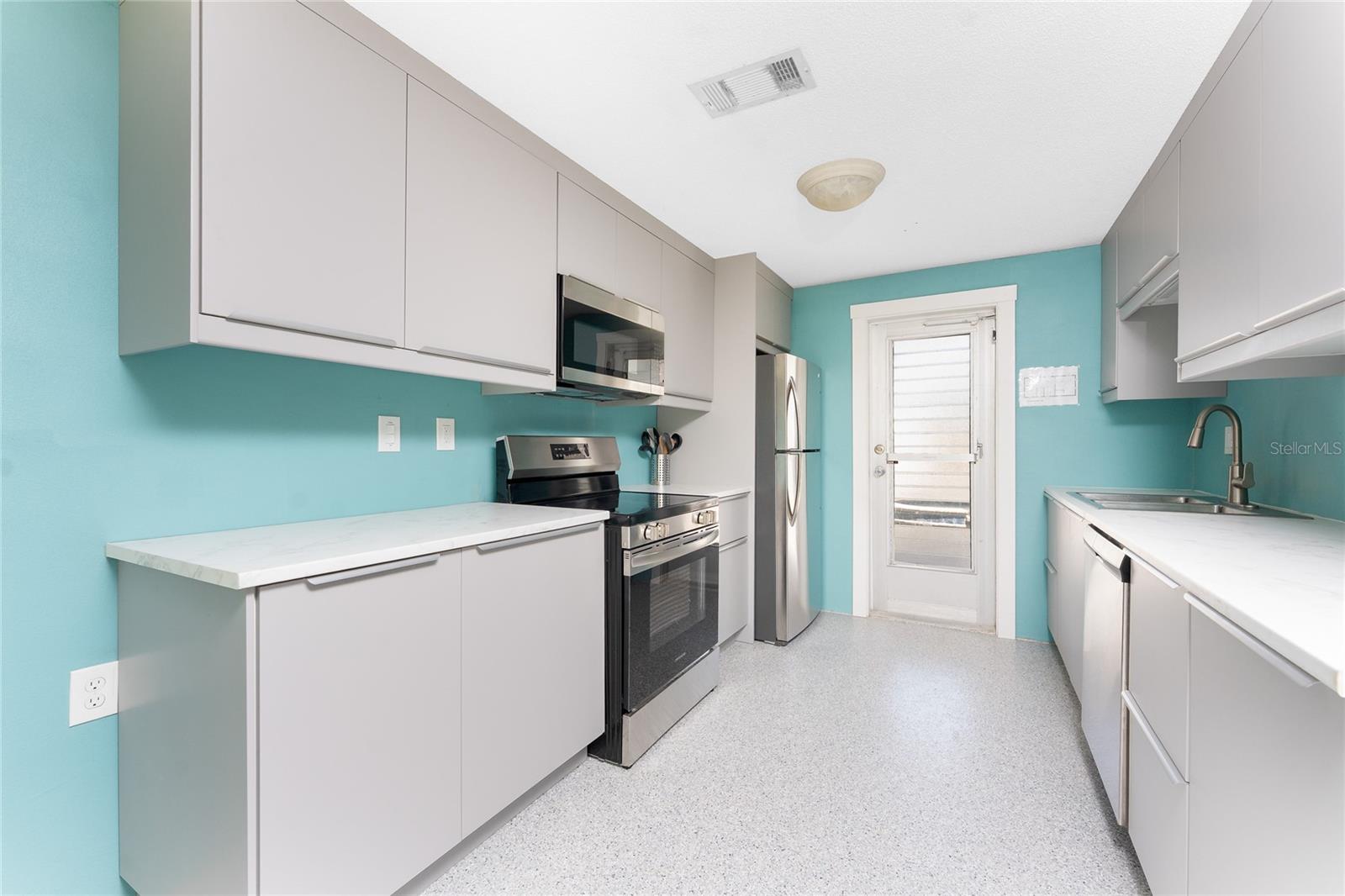 1245 GULF BLVD, ENGLEWOOD, FL, 34223