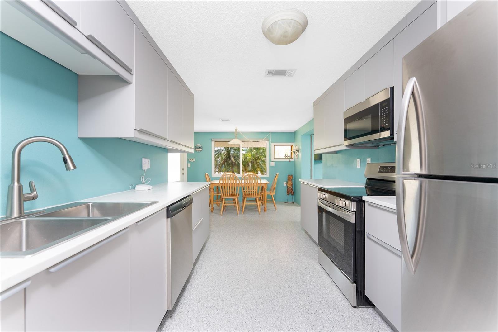 1245 GULF BLVD, ENGLEWOOD, FL, 34223