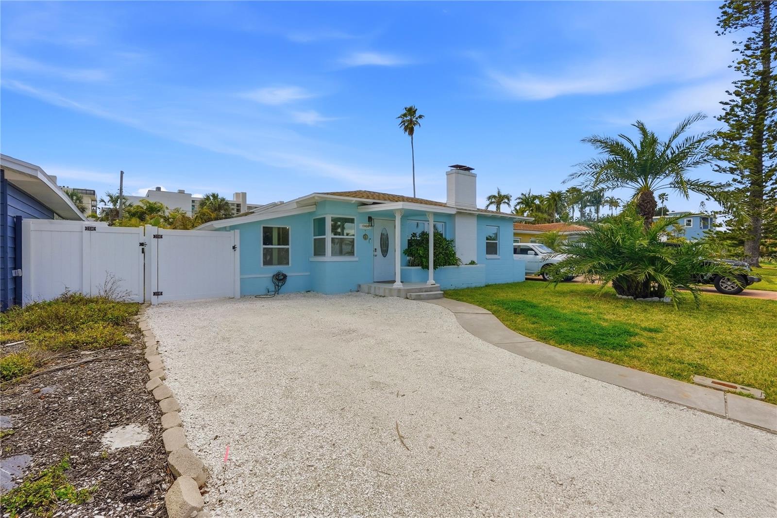 15424 2ND ST E, MADEIRA BEACH, FL, 33708