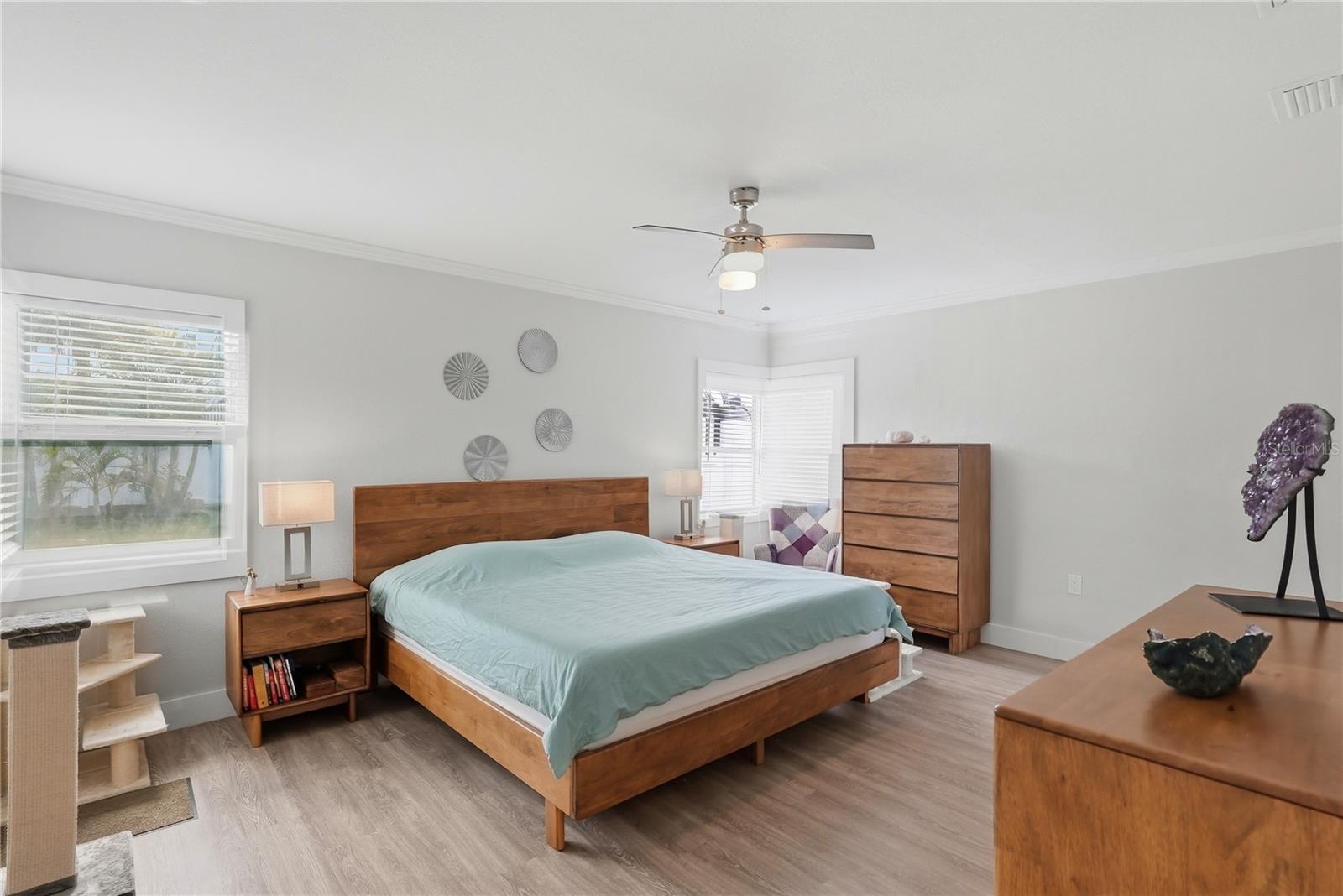 15424 2ND ST E, MADEIRA BEACH, FL, 33708