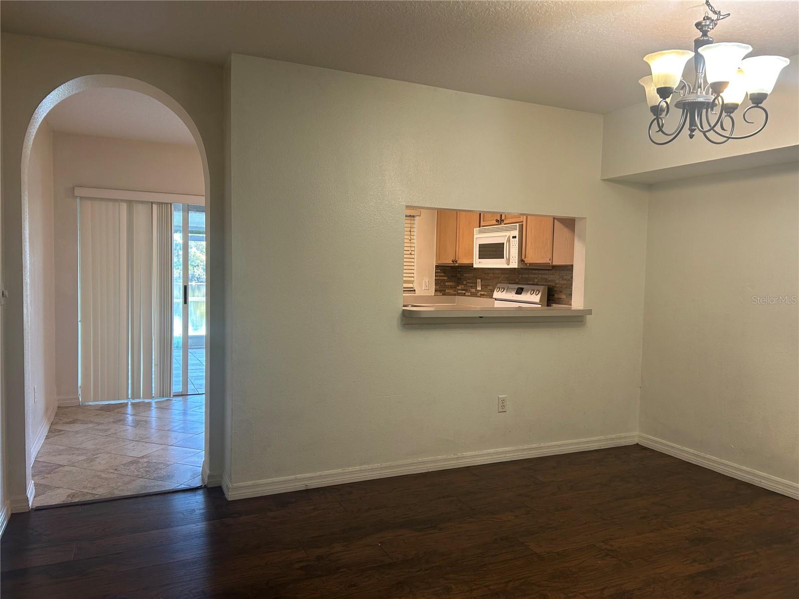 427 KENSINGTON LAKE CIR, BRANDON, FL, 33511