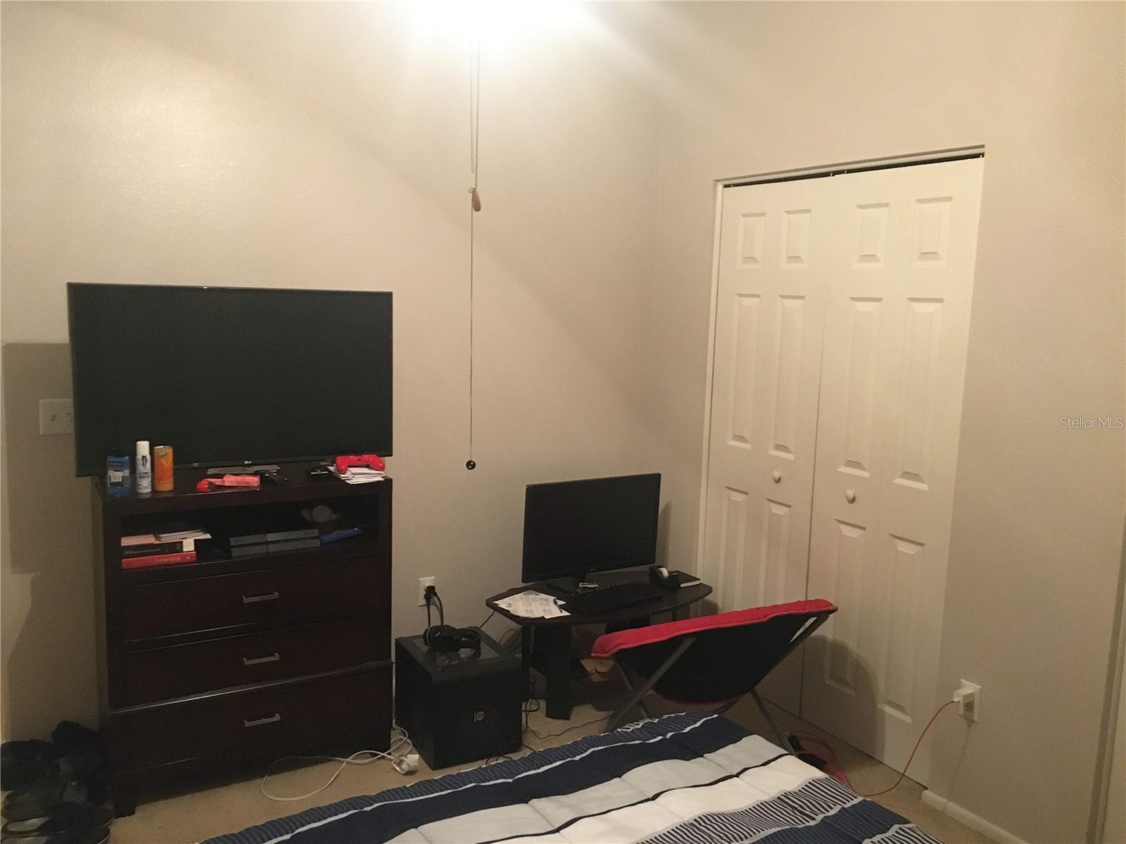 427 KENSINGTON LAKE CIR, BRANDON, FL, 33511