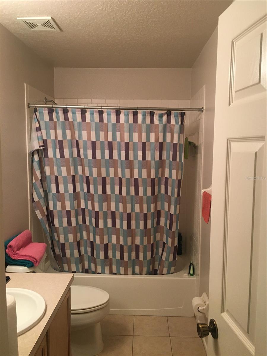 427 KENSINGTON LAKE CIR, BRANDON, FL, 33511