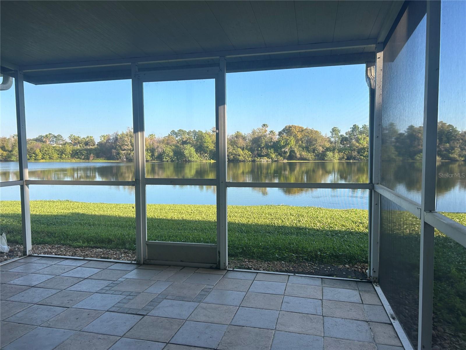 427 KENSINGTON LAKE CIR, BRANDON, FL, 33511