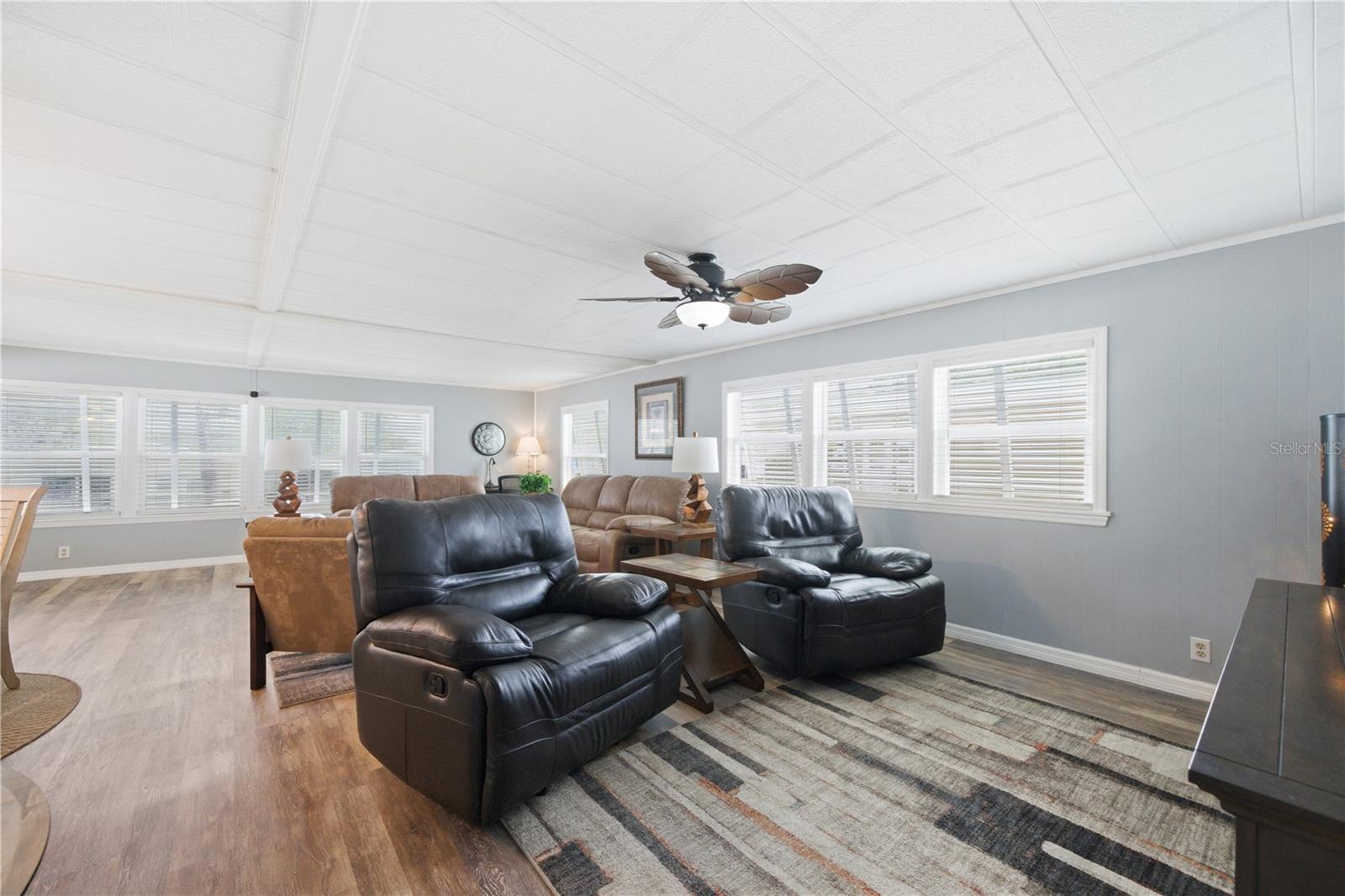 84 JACARANDA DR #15, SAFETY HARBOR, FL, 34695