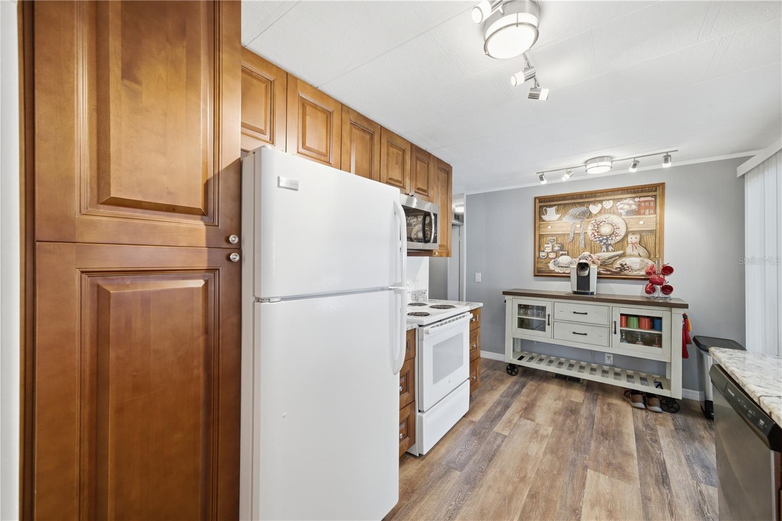 84 JACARANDA DR #15, SAFETY HARBOR, FL, 34695