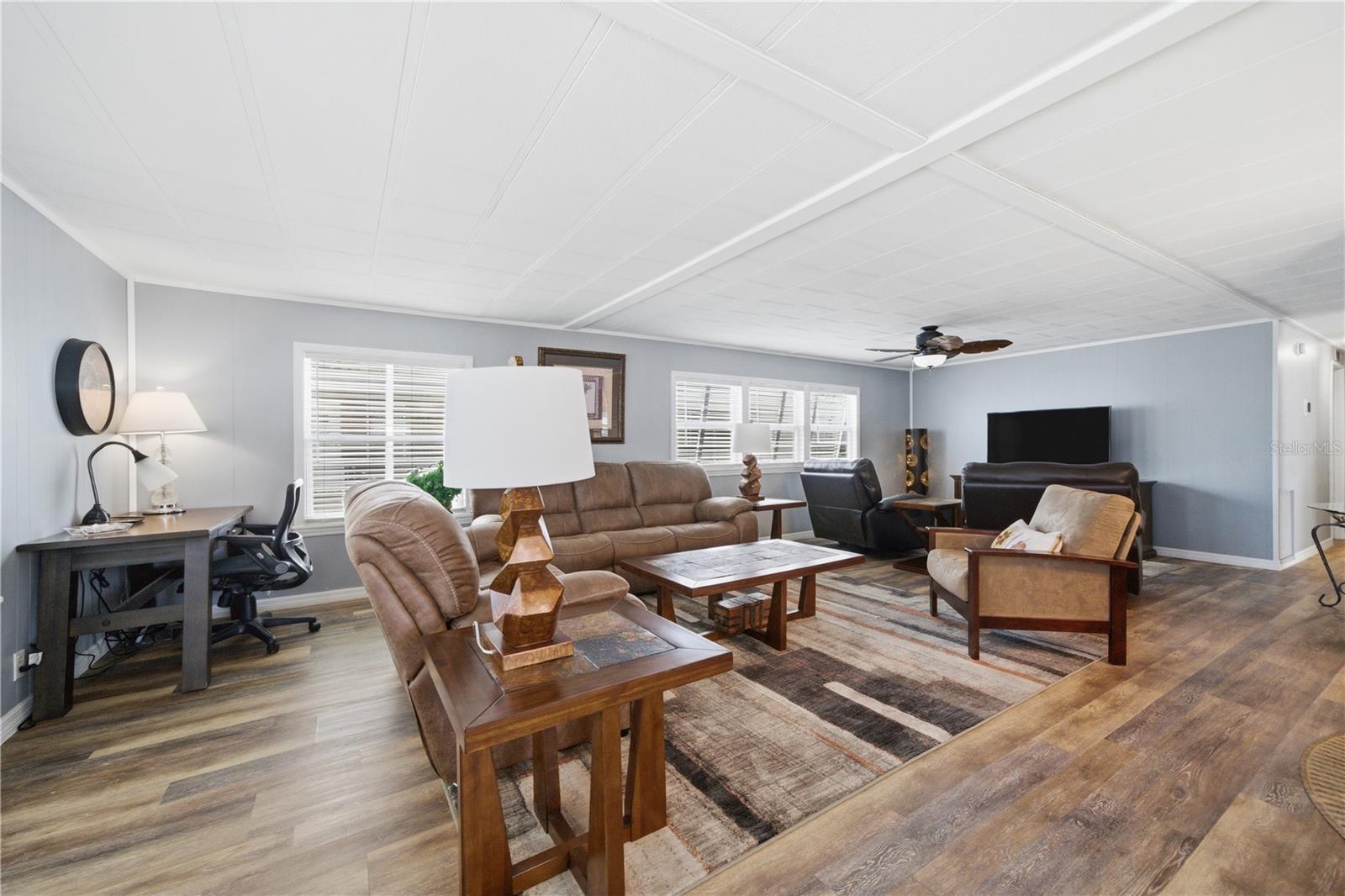 84 JACARANDA DR #15, SAFETY HARBOR, FL, 34695