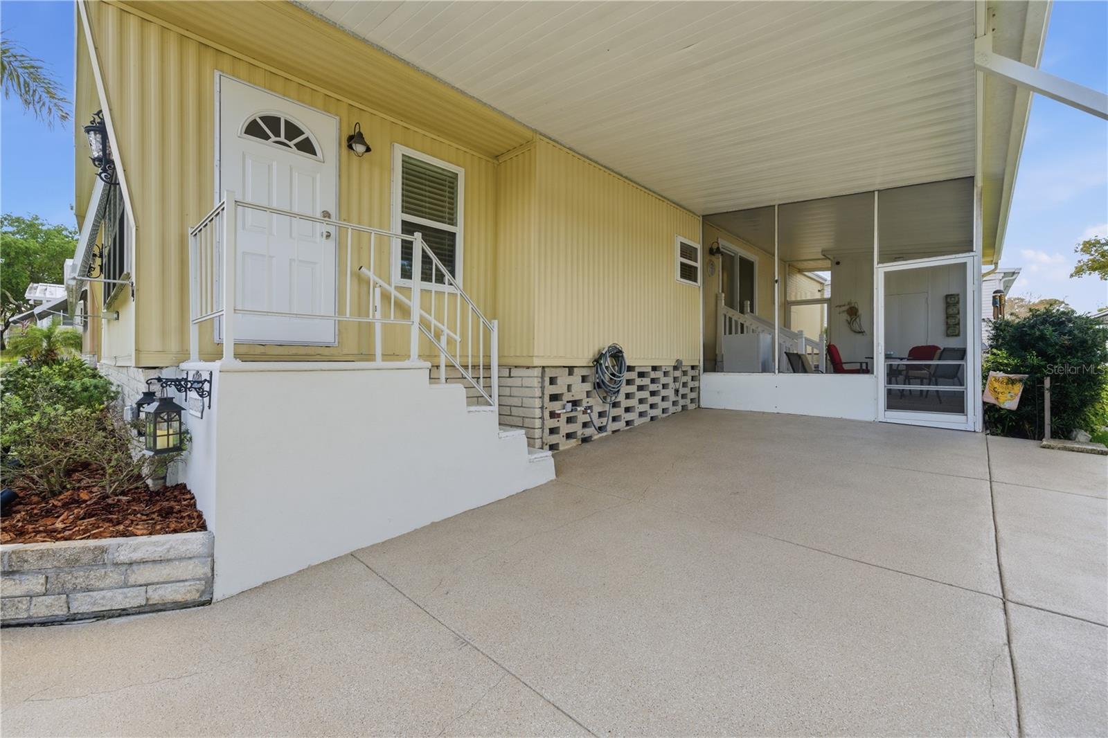 84 JACARANDA DR #15, SAFETY HARBOR, FL, 34695