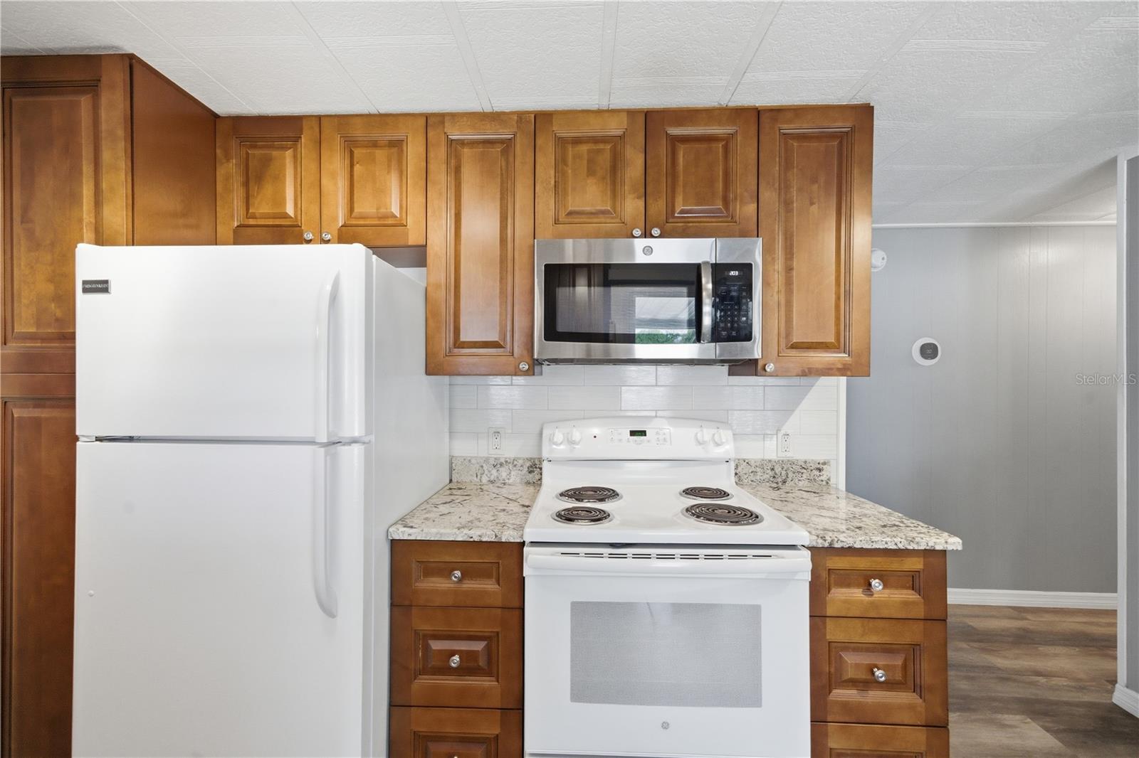 84 JACARANDA DR #15, SAFETY HARBOR, FL, 34695