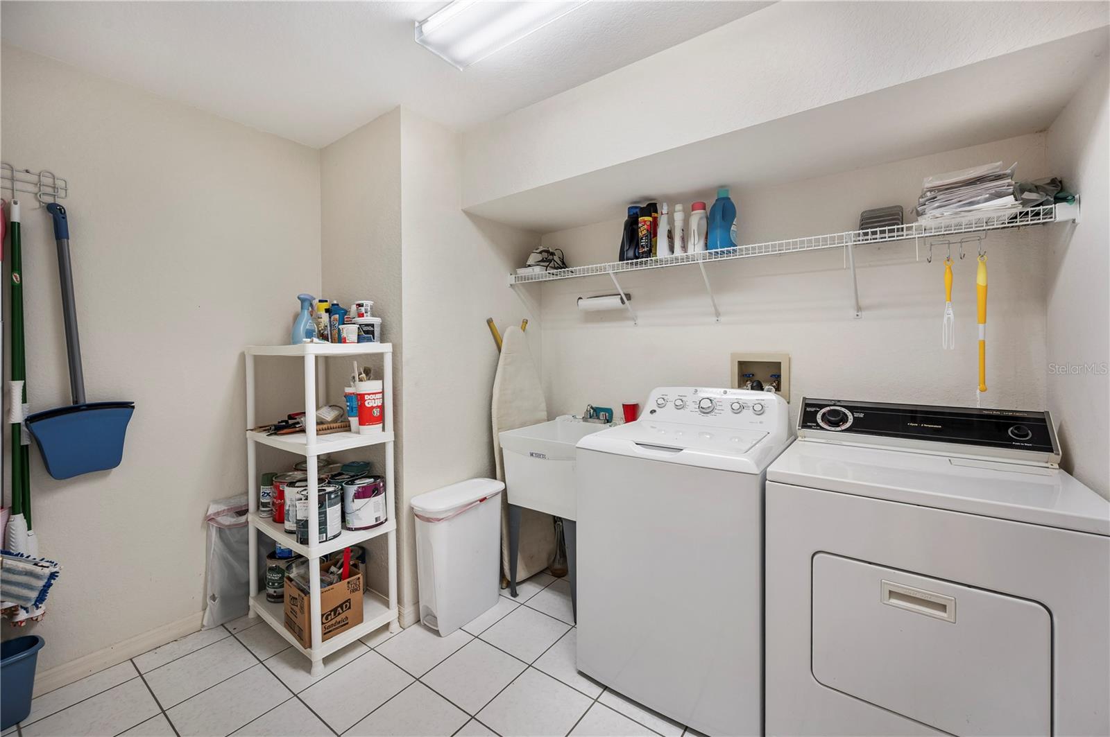 725 PENINSULAR DR, LAKELAND, FL, 33813