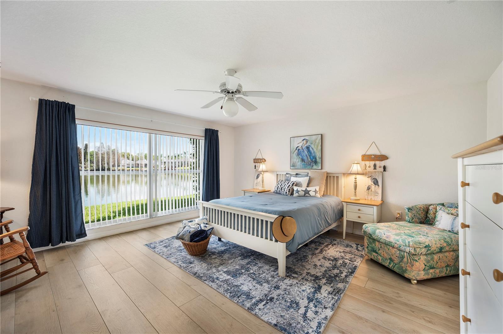 725 PENINSULAR DR, LAKELAND, FL, 33813