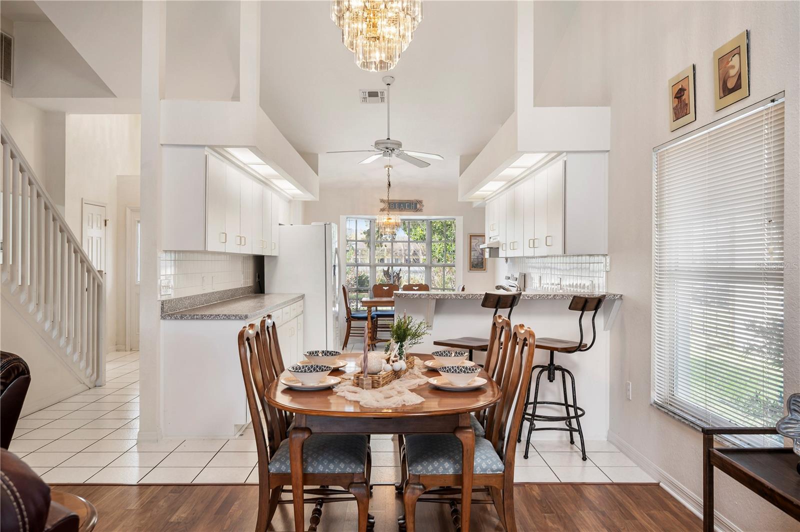 725 PENINSULAR DR, LAKELAND, FL, 33813