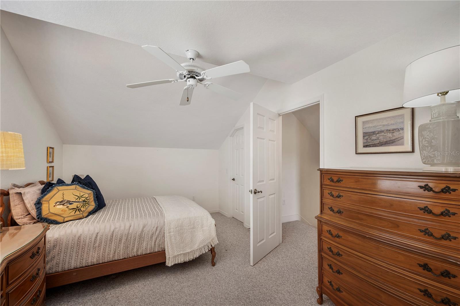 725 PENINSULAR DR, LAKELAND, FL, 33813