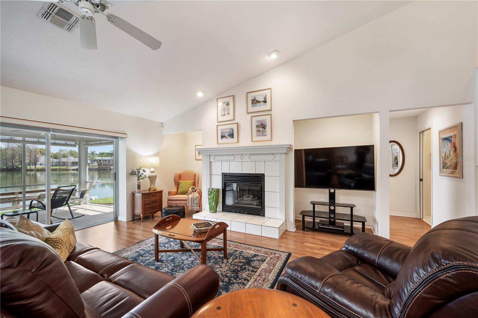 725 PENINSULAR DR, LAKELAND, FL, 33813