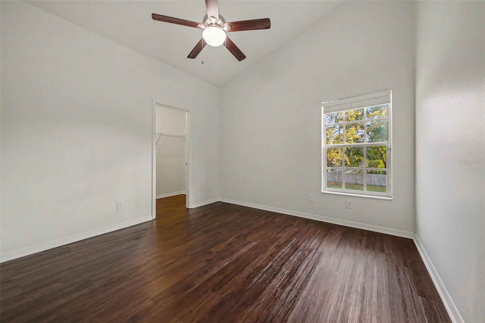 1054 ROYAL OAKS DR, APOPKA, FL, 32703