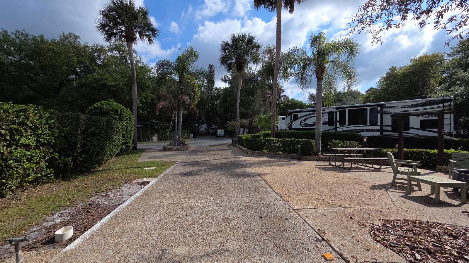 406 LONGHORN DR, RIVER RANCH, FL, 33867
