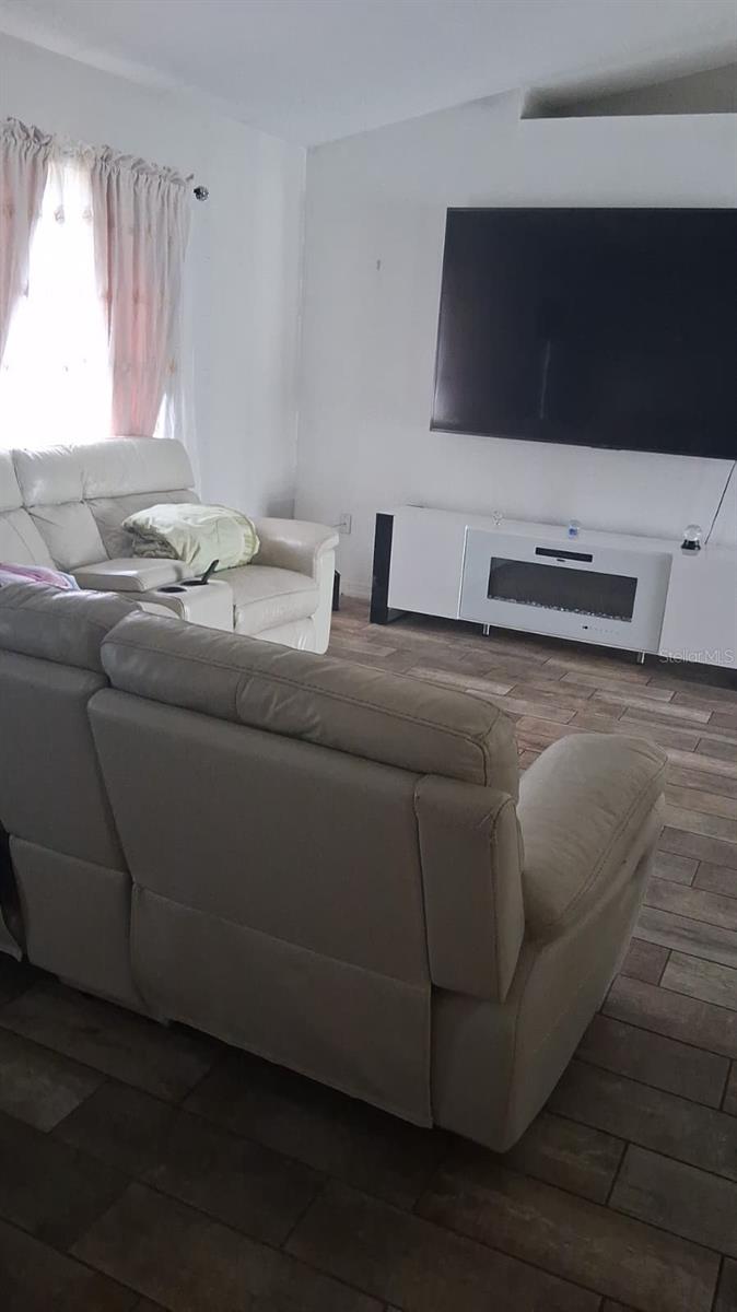 8016 APACHE LN, LAKELAND, FL, 33810