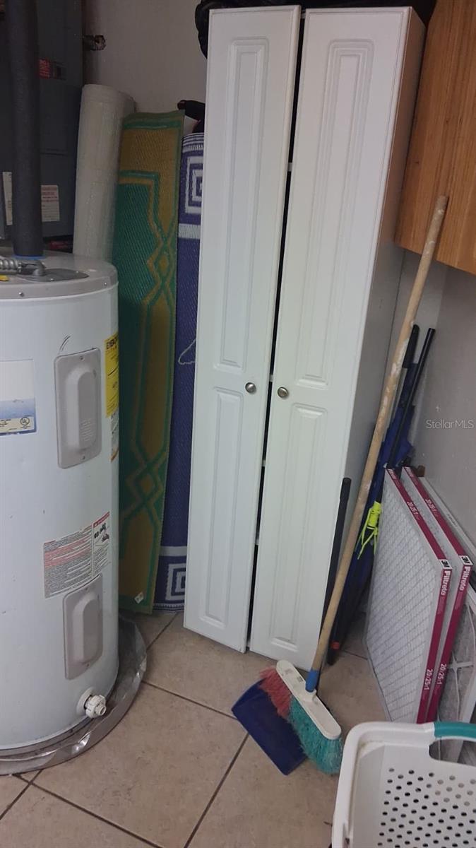 8016 APACHE LN, LAKELAND, FL, 33810