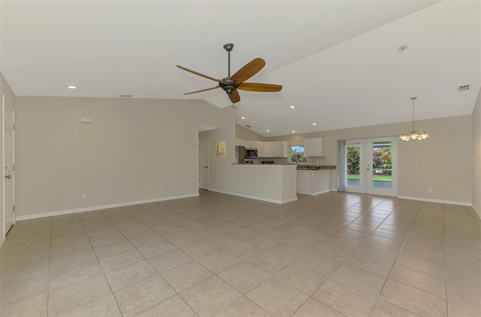 12462 BUFFING RD, PORT CHARLOTTE, FL, 33981