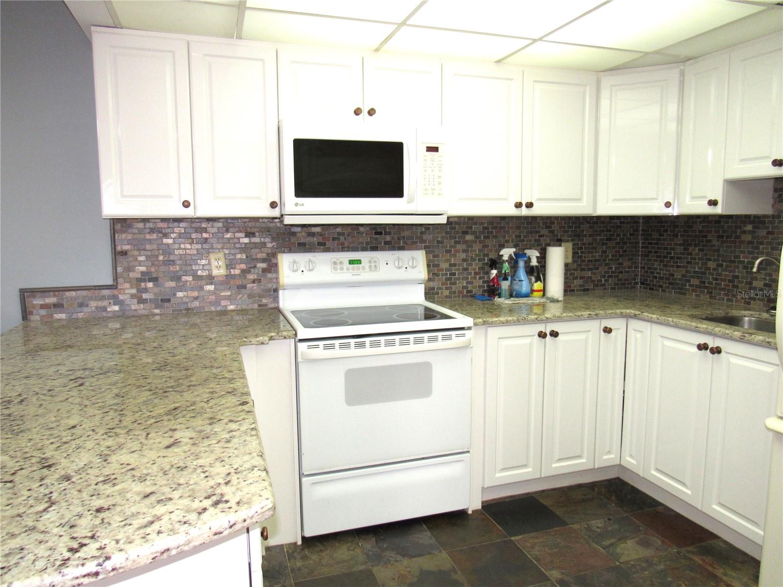 21260 BRINSON AVE #115, PORT CHARLOTTE, FL, 33952