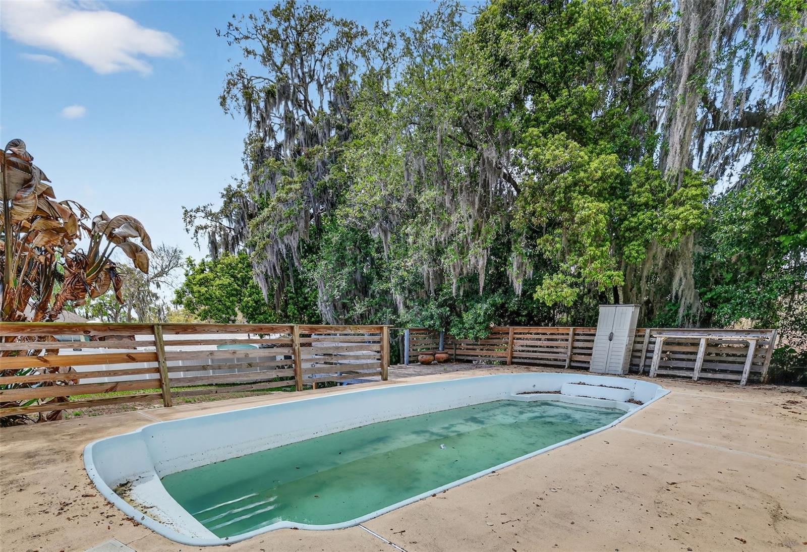 50 W COURT DR, EUSTIS, FL, 32726
