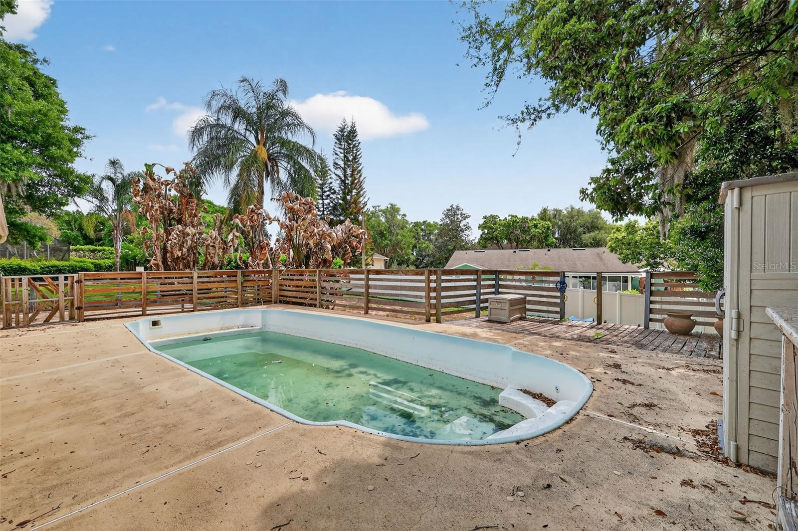 50 W COURT DR, EUSTIS, FL, 32726
