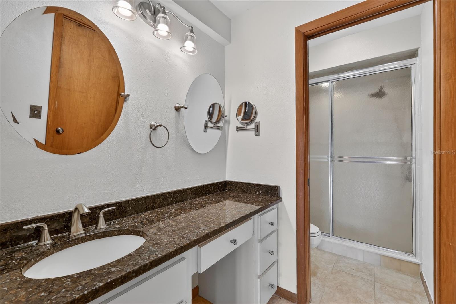 50 W COURT DR, EUSTIS, FL, 32726
