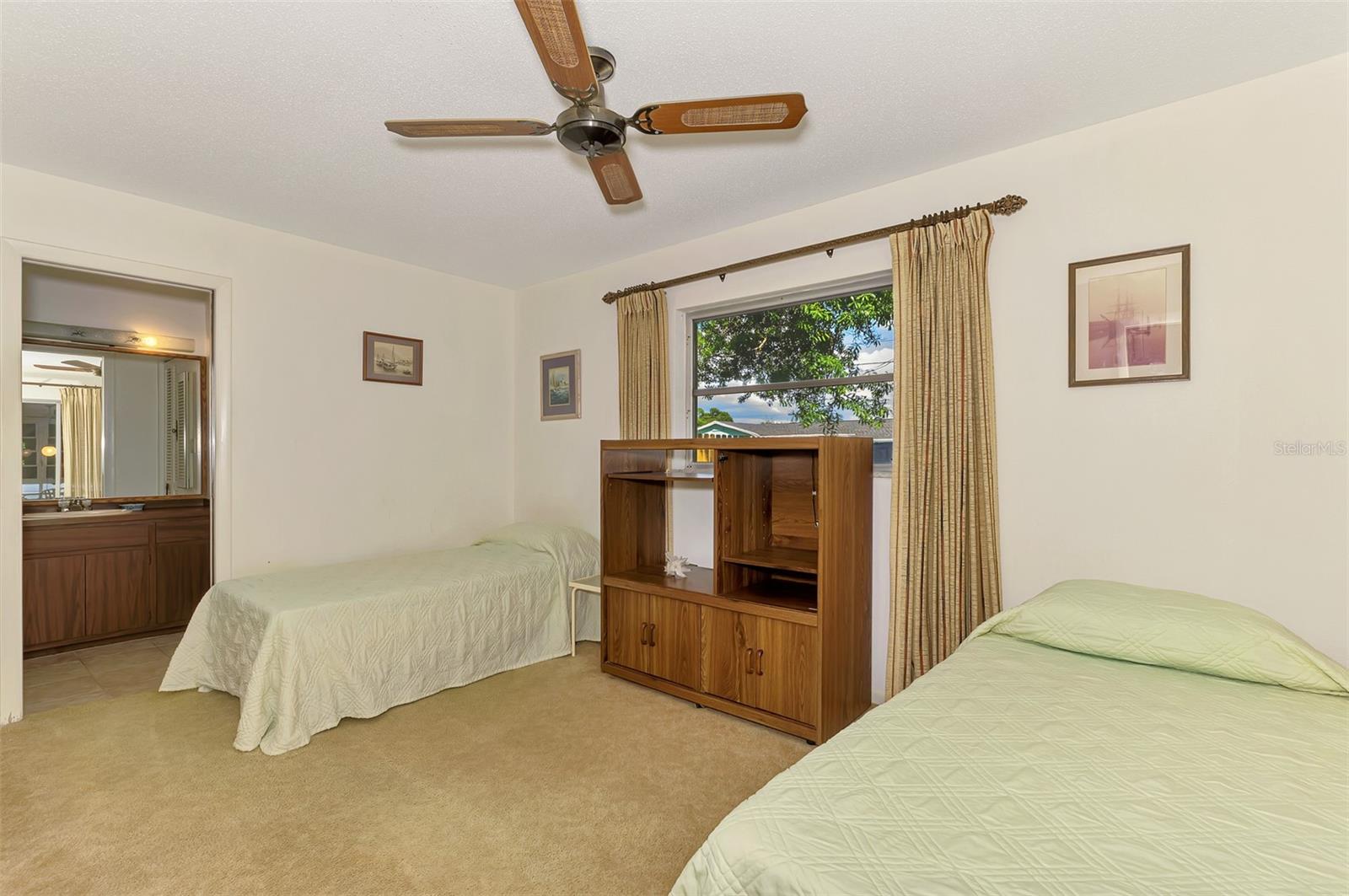 430 SUNNYSIDE DR, VENICE, FL, 34293