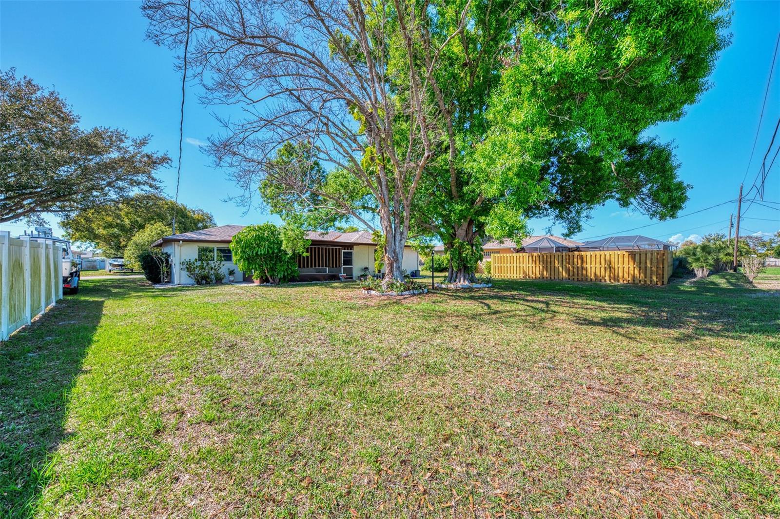 430 SUNNYSIDE DR, VENICE, FL, 34293