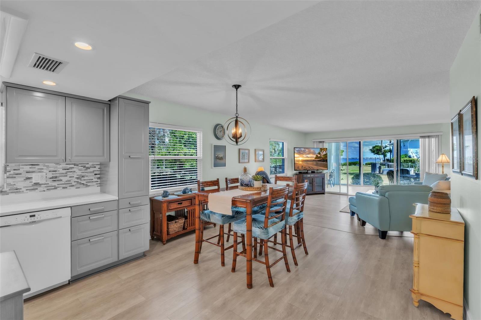 600 MANATEE AVE #145, HOLMES BEACH, FL, 34217