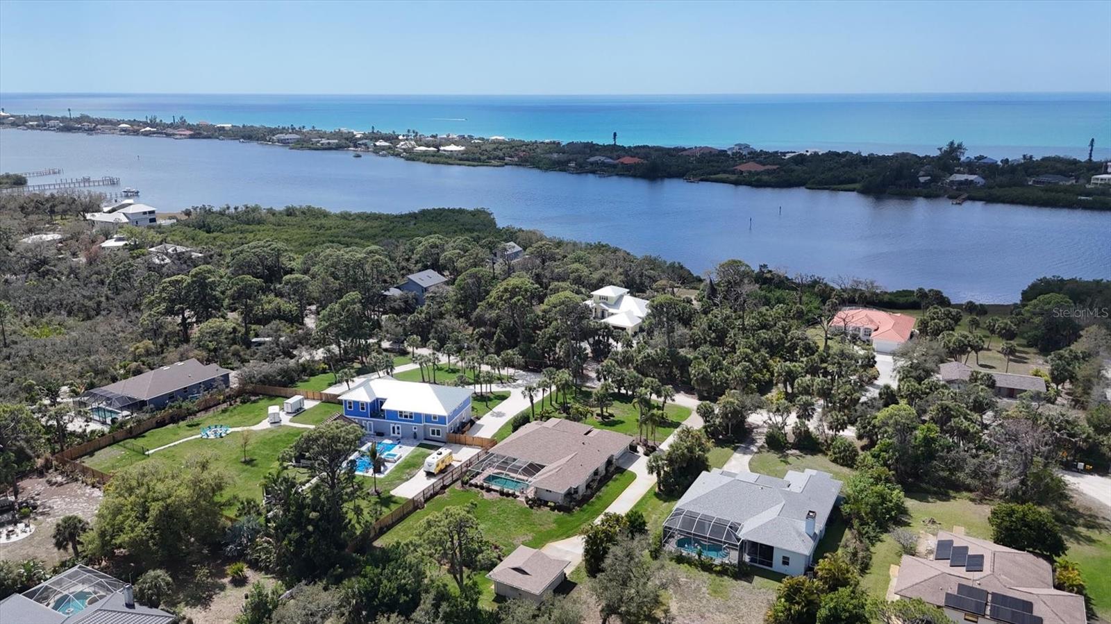 2075 LEMON AVE, ENGLEWOOD, FL, 34223