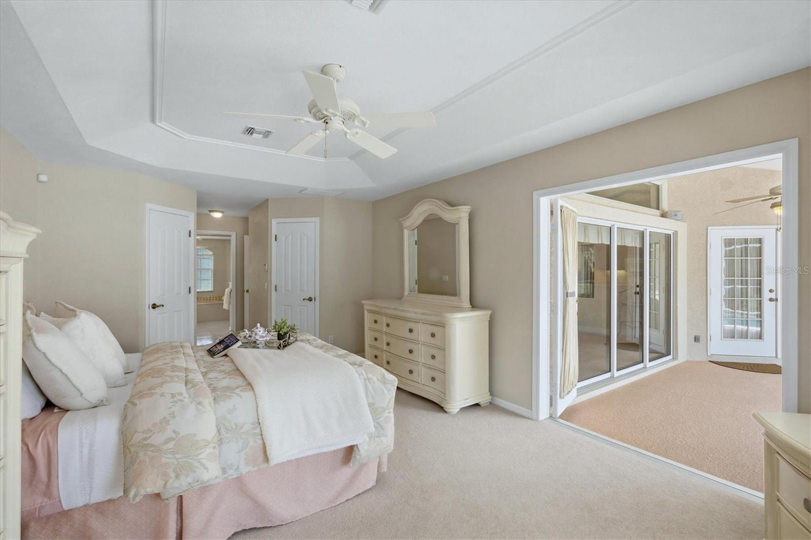 2075 LEMON AVE, ENGLEWOOD, FL, 34223