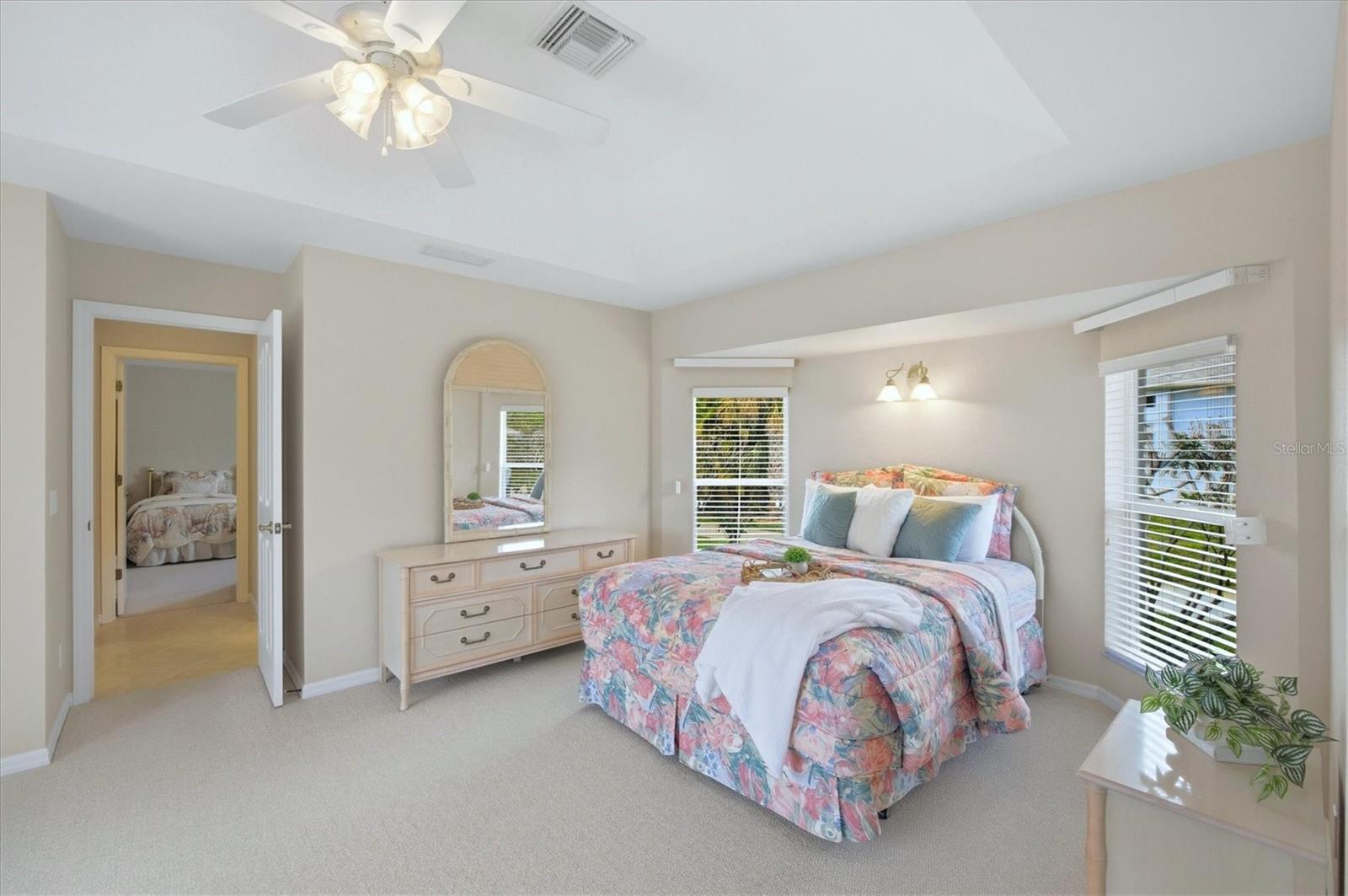 2075 LEMON AVE, ENGLEWOOD, FL, 34223