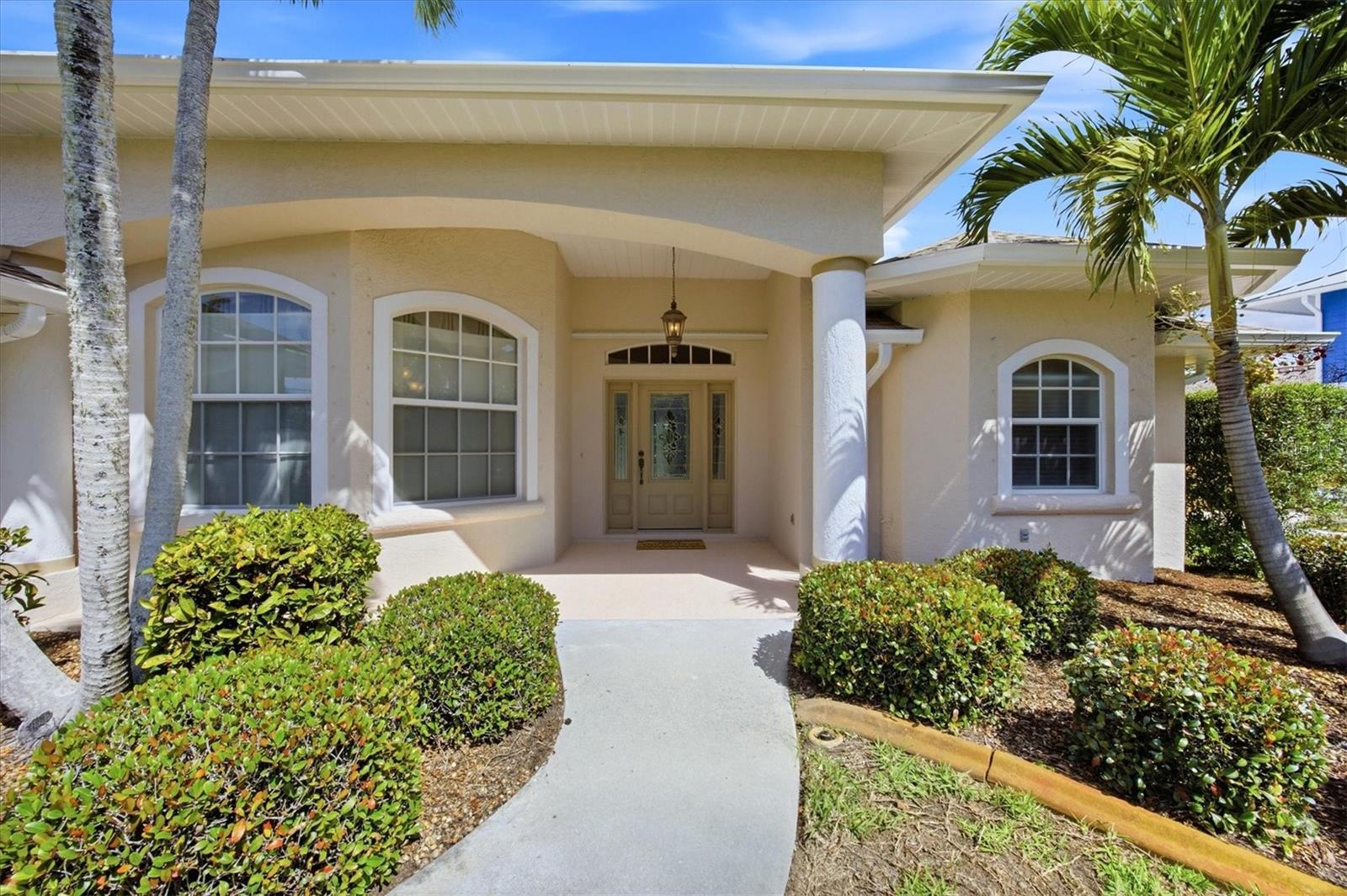 2075 LEMON AVE, ENGLEWOOD, FL, 34223