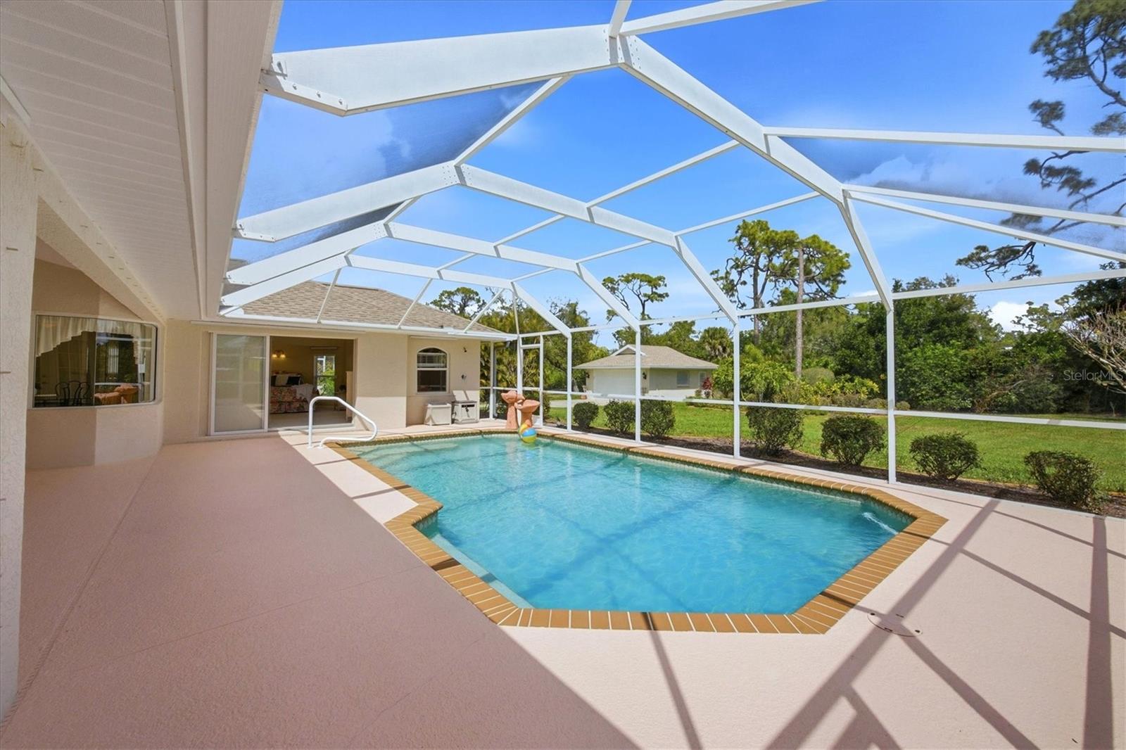 2075 LEMON AVE, ENGLEWOOD, FL, 34223