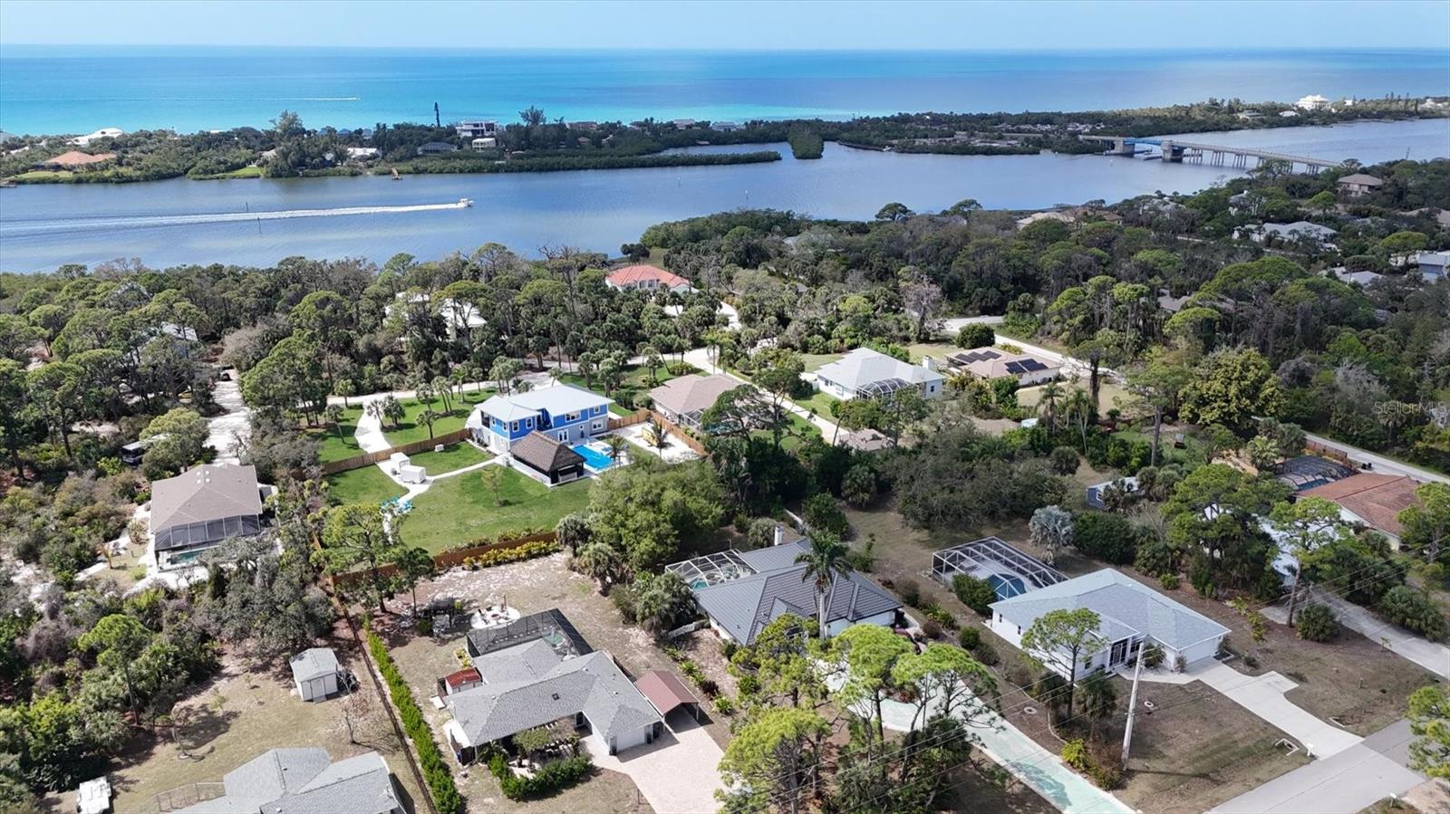 2075 LEMON AVE, ENGLEWOOD, FL, 34223