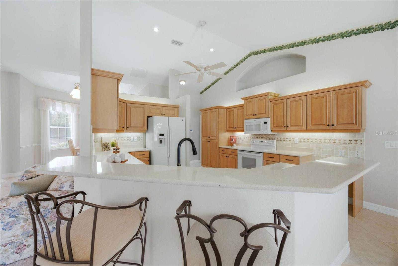 2075 LEMON AVE, ENGLEWOOD, FL, 34223